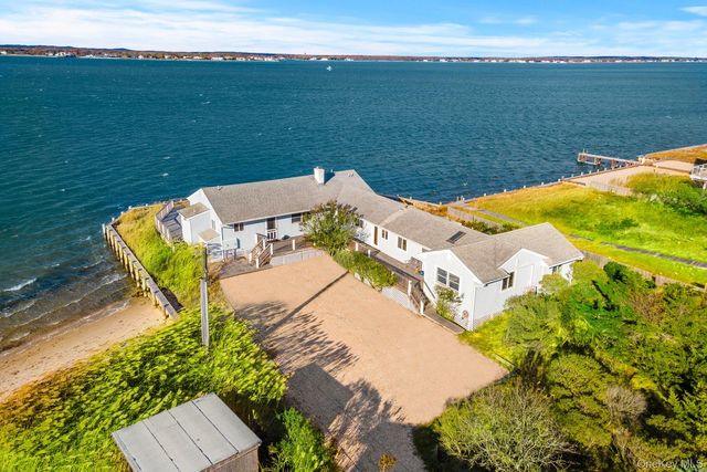 654A Dune Road, Westhampton Dunes, NY 11978