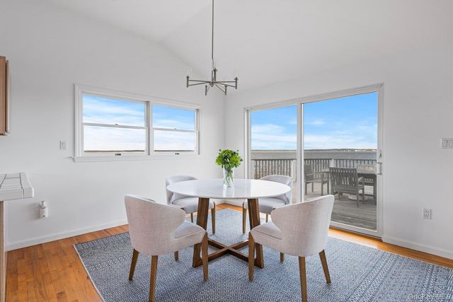 654A Dune Road, Westhampton Dunes, NY 11978