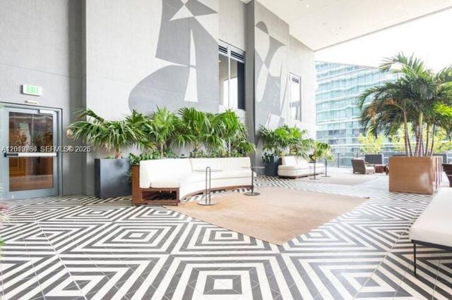 801 S Miami Ave 1703, Miami, FL 33130