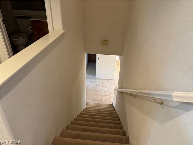 7956 Mohican Canyon Street, Las Vegas, NV 89113