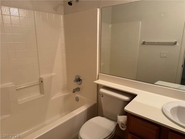 7956 Mohican Canyon Street, Las Vegas, NV 89113