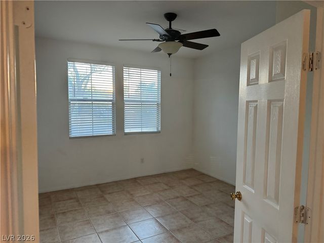 7956 Mohican Canyon Street, Las Vegas, NV 89113