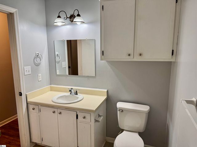 228 Greenridge Drive, Moore, SC 29369