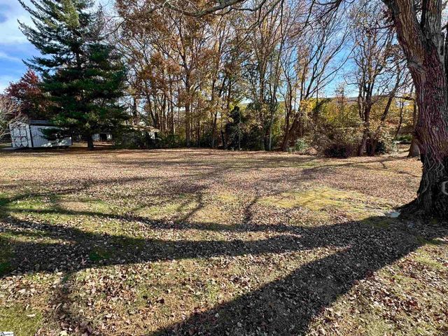 228 Greenridge Drive, Moore, SC 29369