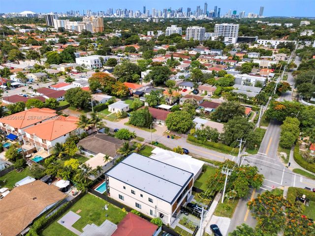 3011 SW 27th St 1, Miami, FL 33133