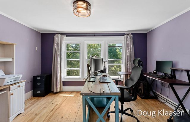 67 W 18th Street, Holland City, MI 49423