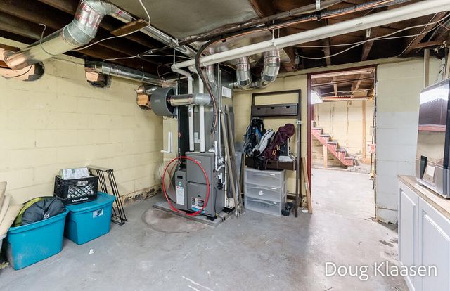 67 W 18th Street, Holland City, MI 49423