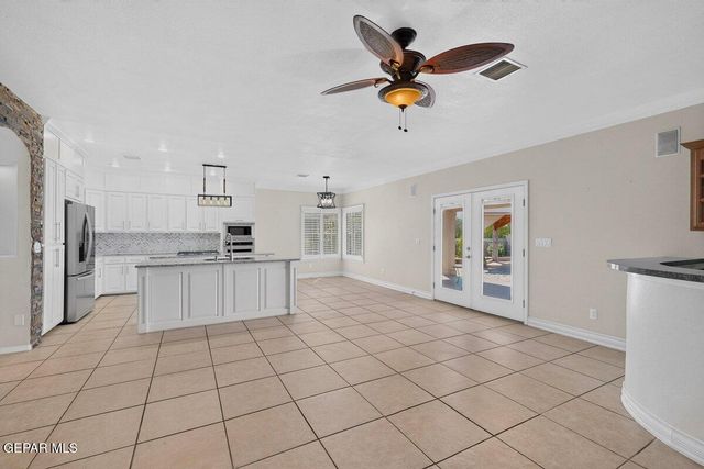 413 EMERALD SHORE Lane, El Paso, TX 79928