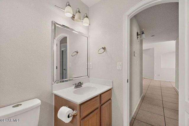413 EMERALD SHORE Lane, El Paso, TX 79928