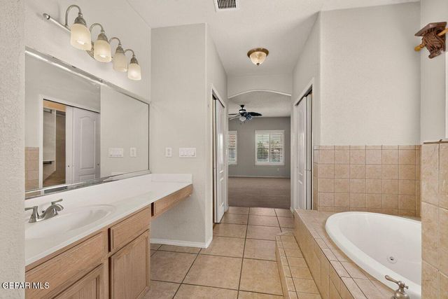 413 EMERALD SHORE Lane, El Paso, TX 79928