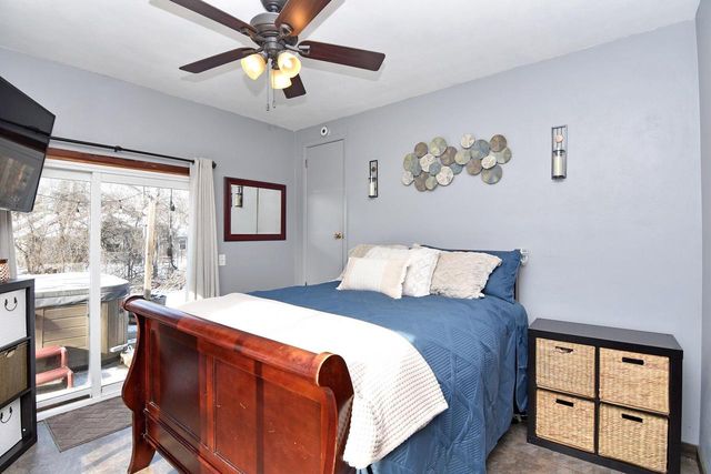 6800 243rd AVENUE, Salem, WI 53168