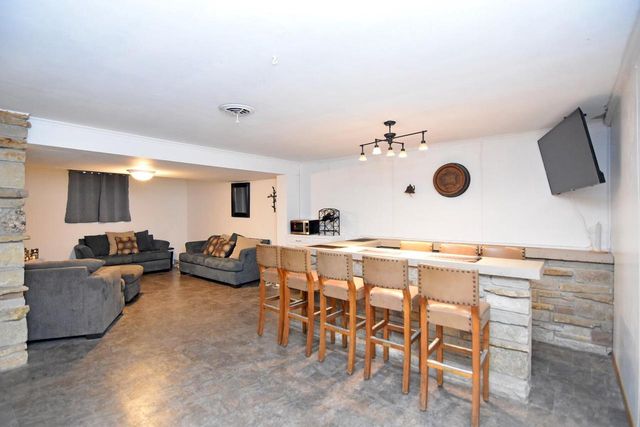 6800 243rd AVENUE, Salem, WI 53168