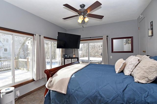 6800 243rd AVENUE, Salem, WI 53168