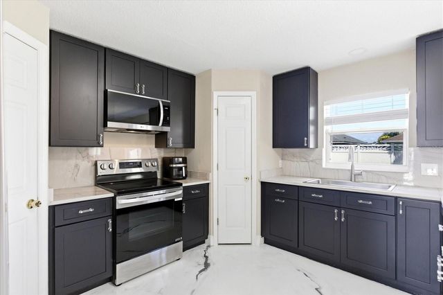 2126 BLACKSTONE LANDING DRIVE, Kissimmee, FL 34758