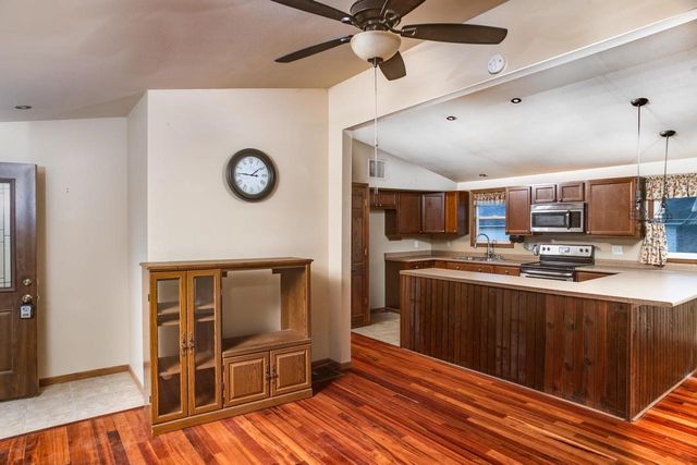 406 Cardinal Drive, Westfield, WI 53964