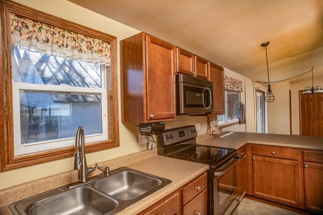 406 Cardinal Drive, Westfield, WI 53964