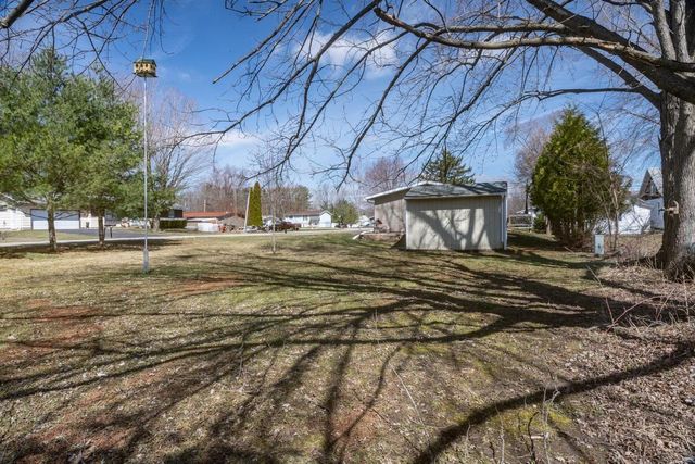 406 Cardinal Drive, Westfield, WI 53964