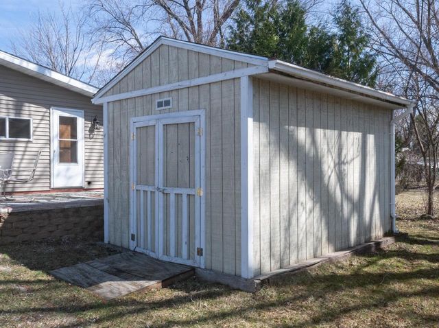 406 Cardinal Drive, Westfield, WI 53964