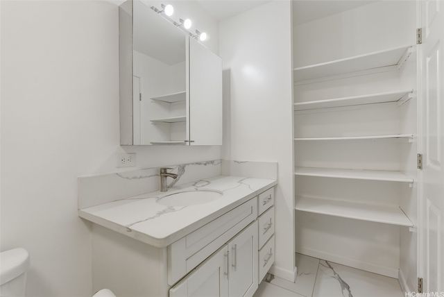 98-1038 Moanalua Road 7-105, Aiea, HI 96701