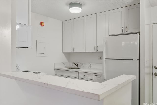 98-1038 Moanalua Road 7-105, Aiea, HI 96701