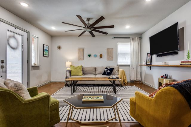 409 W Johnson Street, Denison, TX 75020