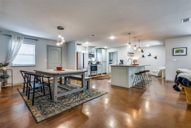 409 W Johnson Street, Denison, TX 75020