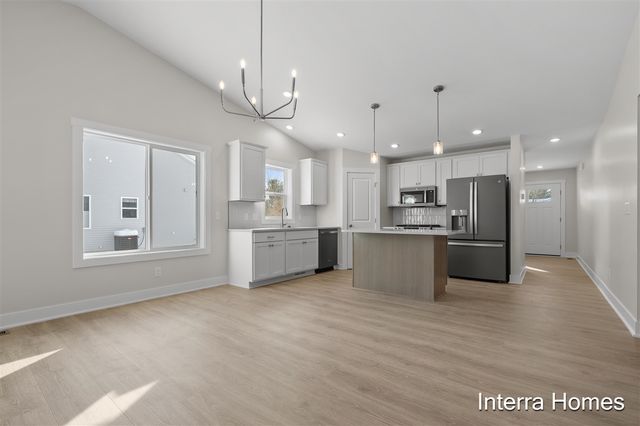 323 Hickory Valley Drive, Kalamazoo, MI 49009