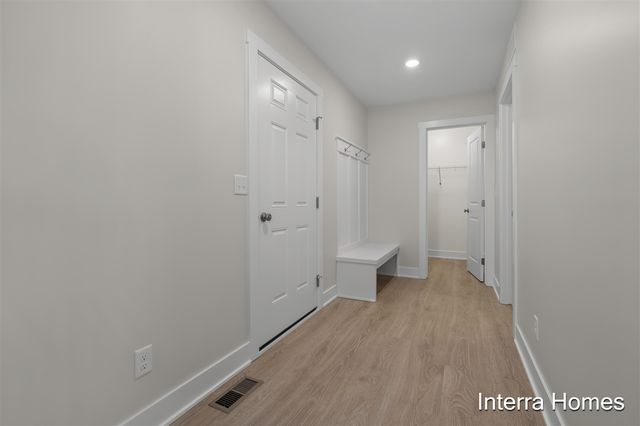 323 Hickory Valley Drive, Kalamazoo, MI 49009