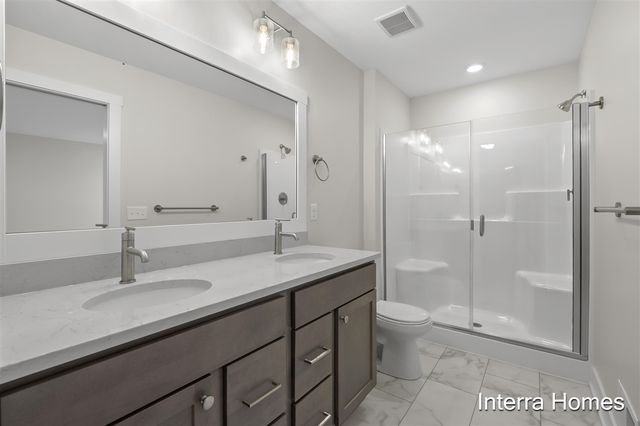 323 Hickory Valley Drive, Kalamazoo, MI 49009