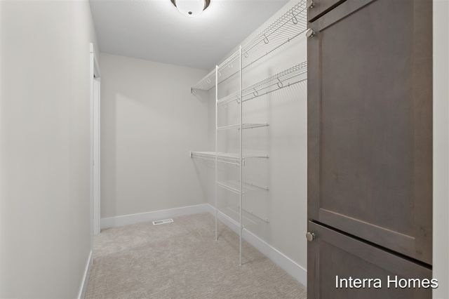 323 Hickory Valley Drive, Kalamazoo, MI 49009