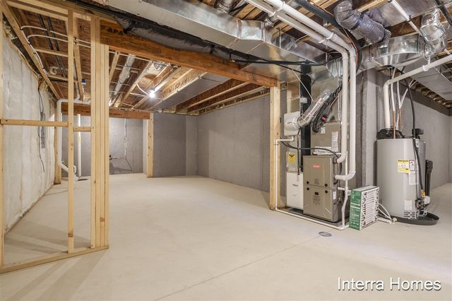 323 Hickory Valley Drive, Kalamazoo, MI 49009