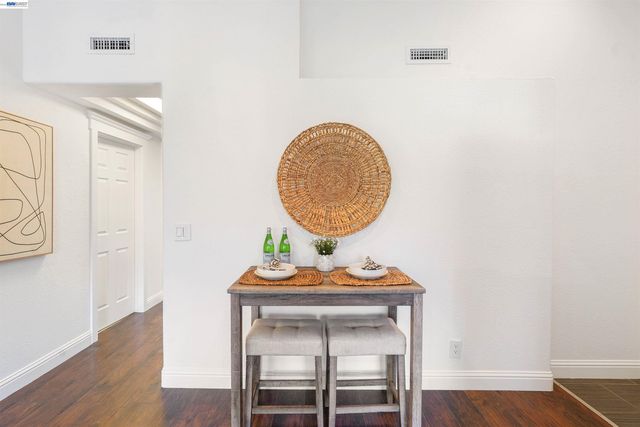 232 Race St, San Jose, CA 95126