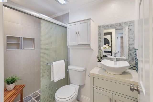 232 Race St, San Jose, CA 95126