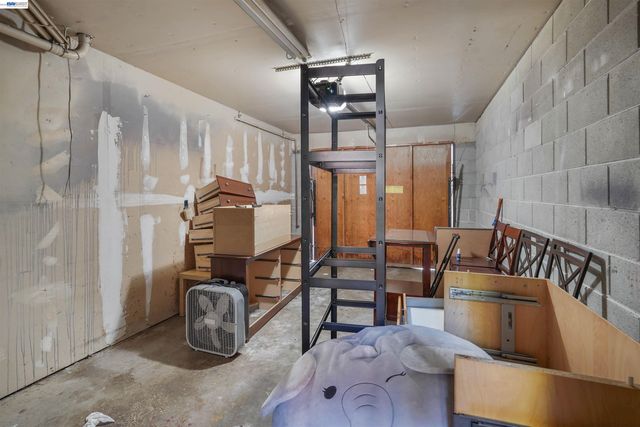 232 Race St, San Jose, CA 95126