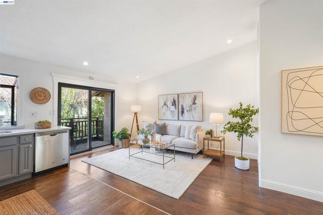 232 Race St, San Jose, CA 95126