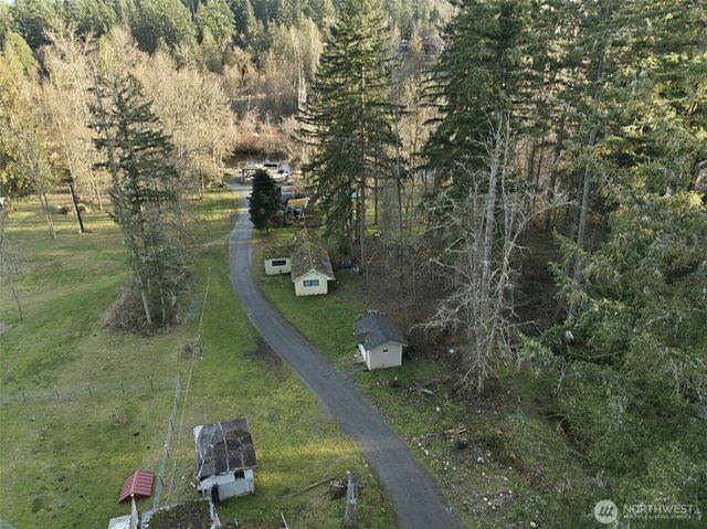 34315 Tanwax Drive E, Eatonville, WA 98328