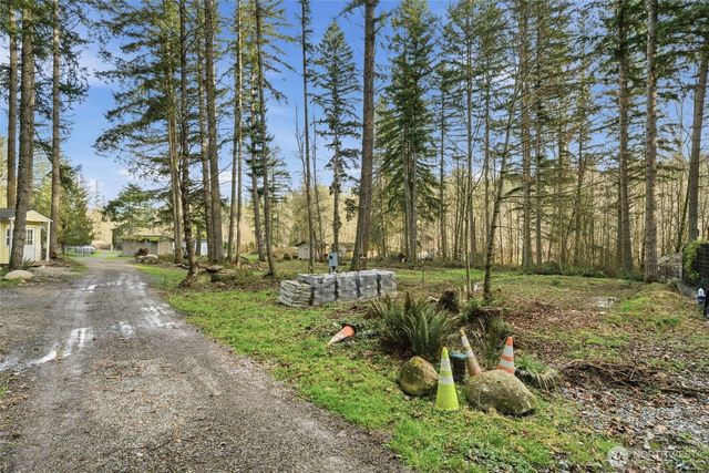 34315 Tanwax Drive E, Eatonville, WA 98328