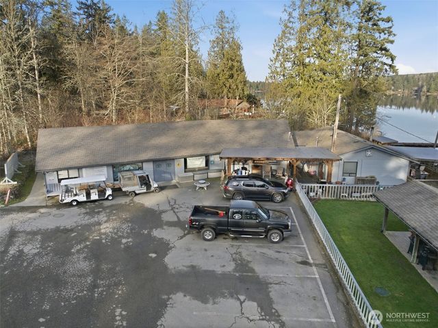 34315 Tanwax Drive E, Eatonville, WA 98328