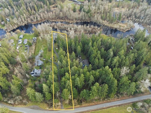 34315 Tanwax Drive E, Eatonville, WA 98328