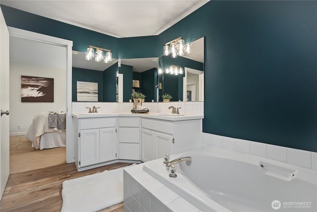1451 E Old Ranch Road, Allyn, WA 98524