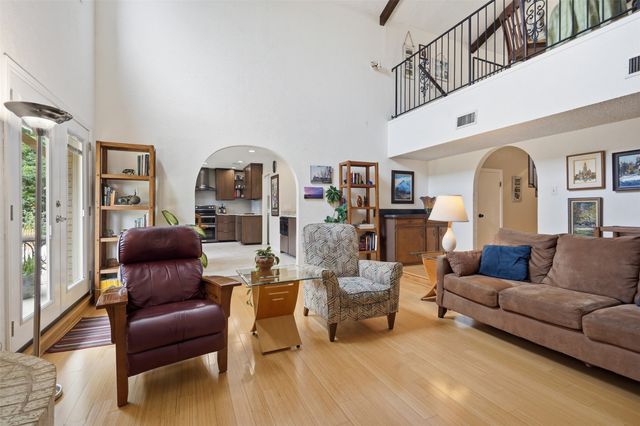6370 Wilton Drive, Fort Worth, TX 76133
