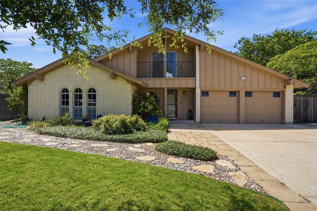 6370 Wilton Drive, Fort Worth, TX 76133