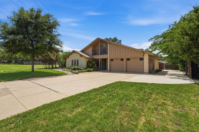 6370 Wilton Drive, Fort Worth, TX 76133