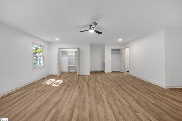 13 Bedford Lane, Taylors, SC 29687
