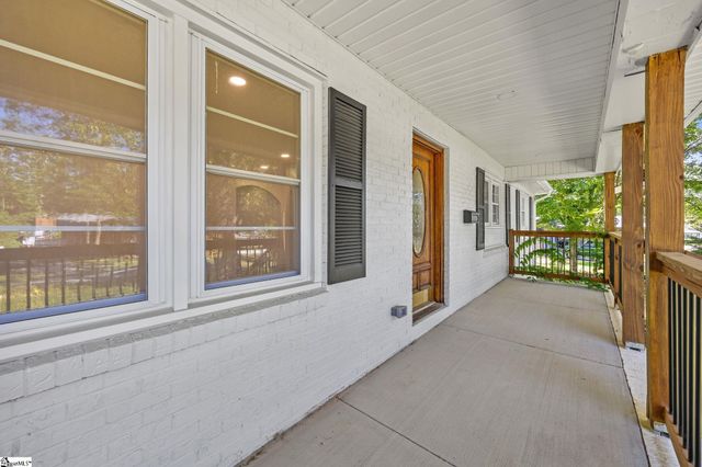 13 Bedford Lane, Taylors, SC 29687