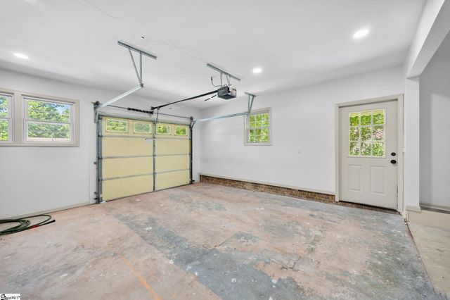 13 Bedford Lane, Taylors, SC 29687