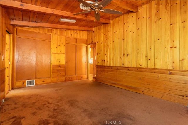 6909 Peach Avenue, Van Nuys, CA 91406
