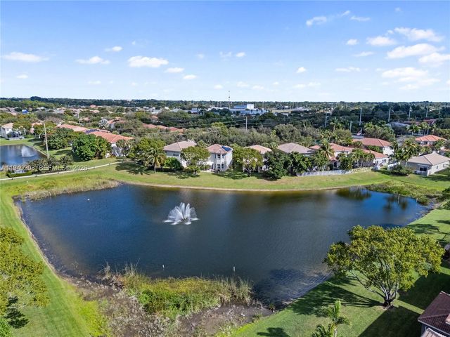 4135 Woodhill Pl, Boynton Beach, FL 33436