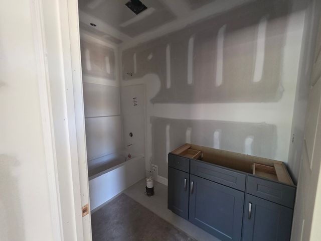 105 Hawthorne Street, Louisburg, NC 27549