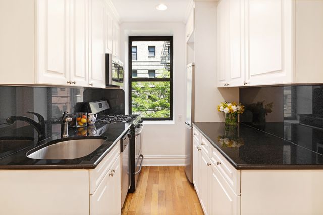 807 Riverside Dr Apt 1I, New York City, NY 10032